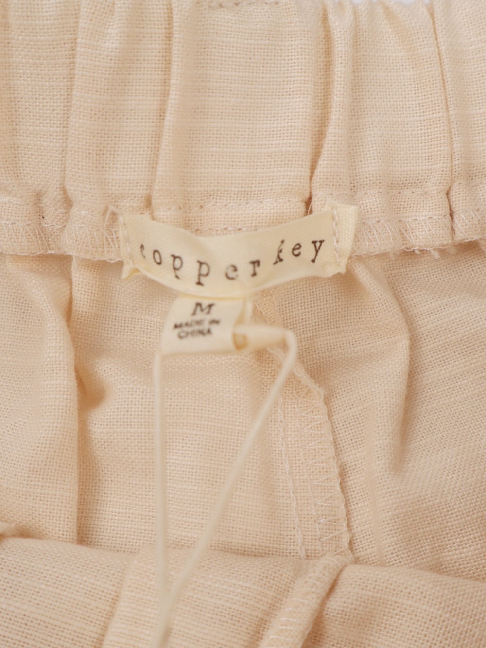 Copper Key Beige Paperbag Waist Shorts Size M NWT Neutral Linen Look - Picture 5 of 8